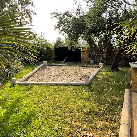 Mazet Du Pecheur Villa Saint-Laurent-dʼAigouze Buitenkant foto