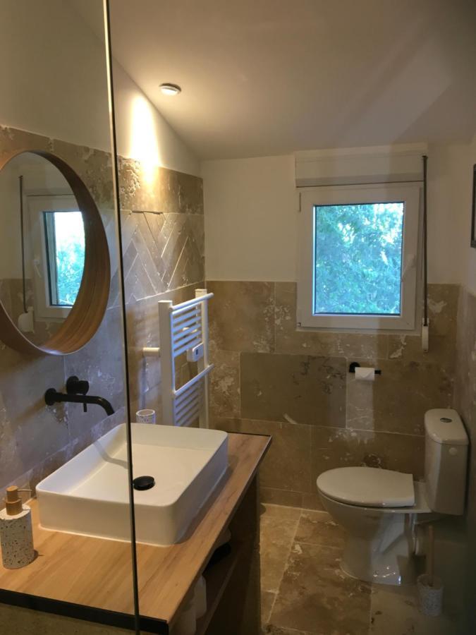 Mazet Du Pecheur Villa Saint-Laurent-dʼAigouze Buitenkant foto